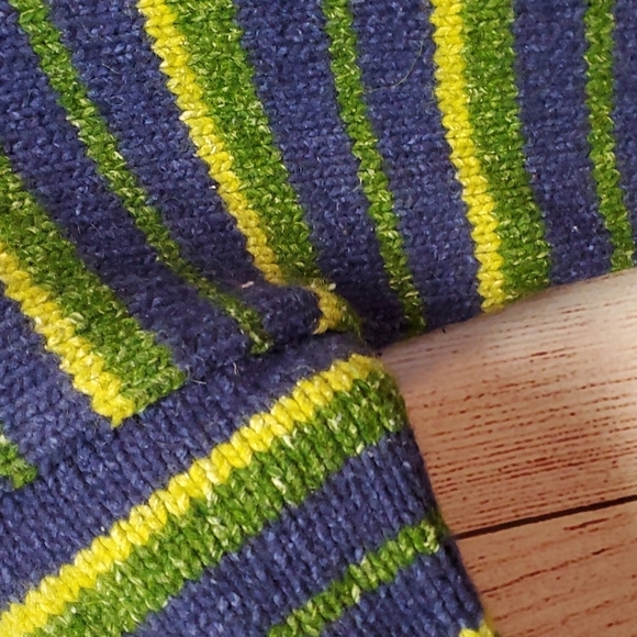 Invisible World Juneau Alaska Handmade Jacket - Size Medium - Picture 12 of 15